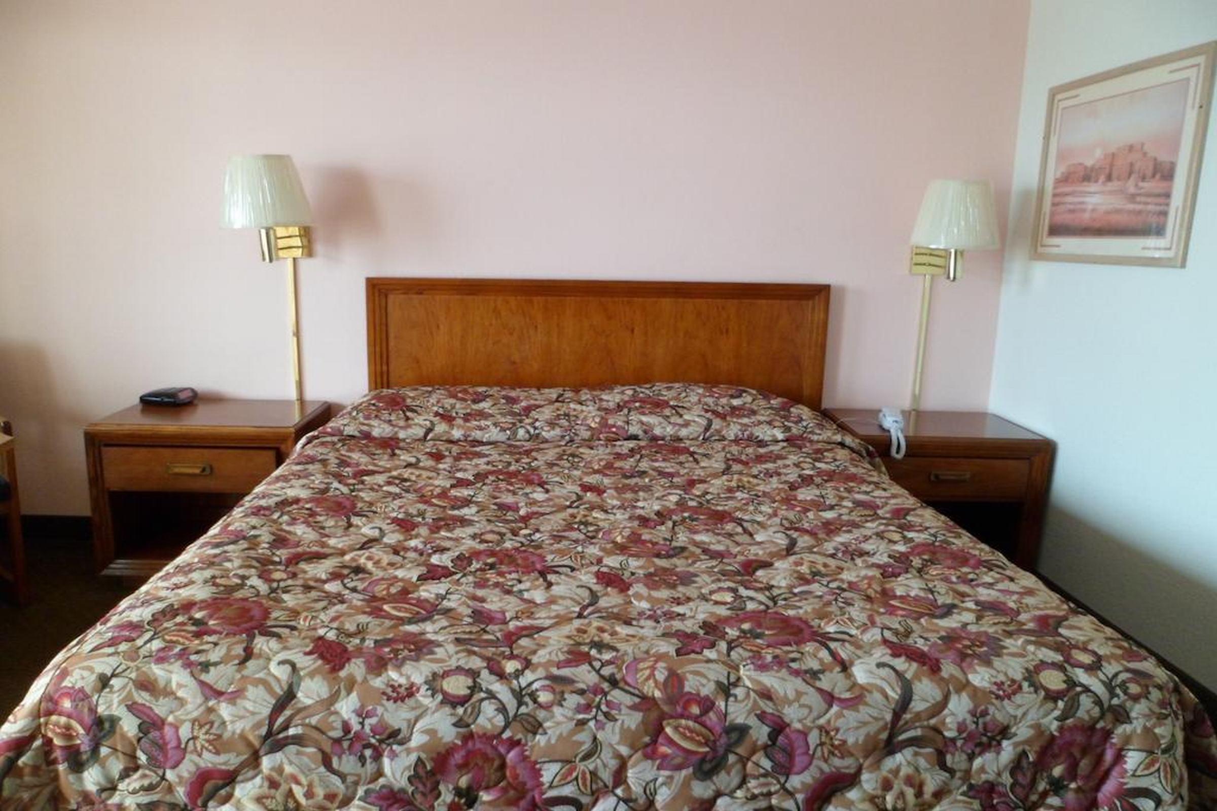 Rodeway Inn Carlsbad Caverns Area מראה חיצוני תמונה