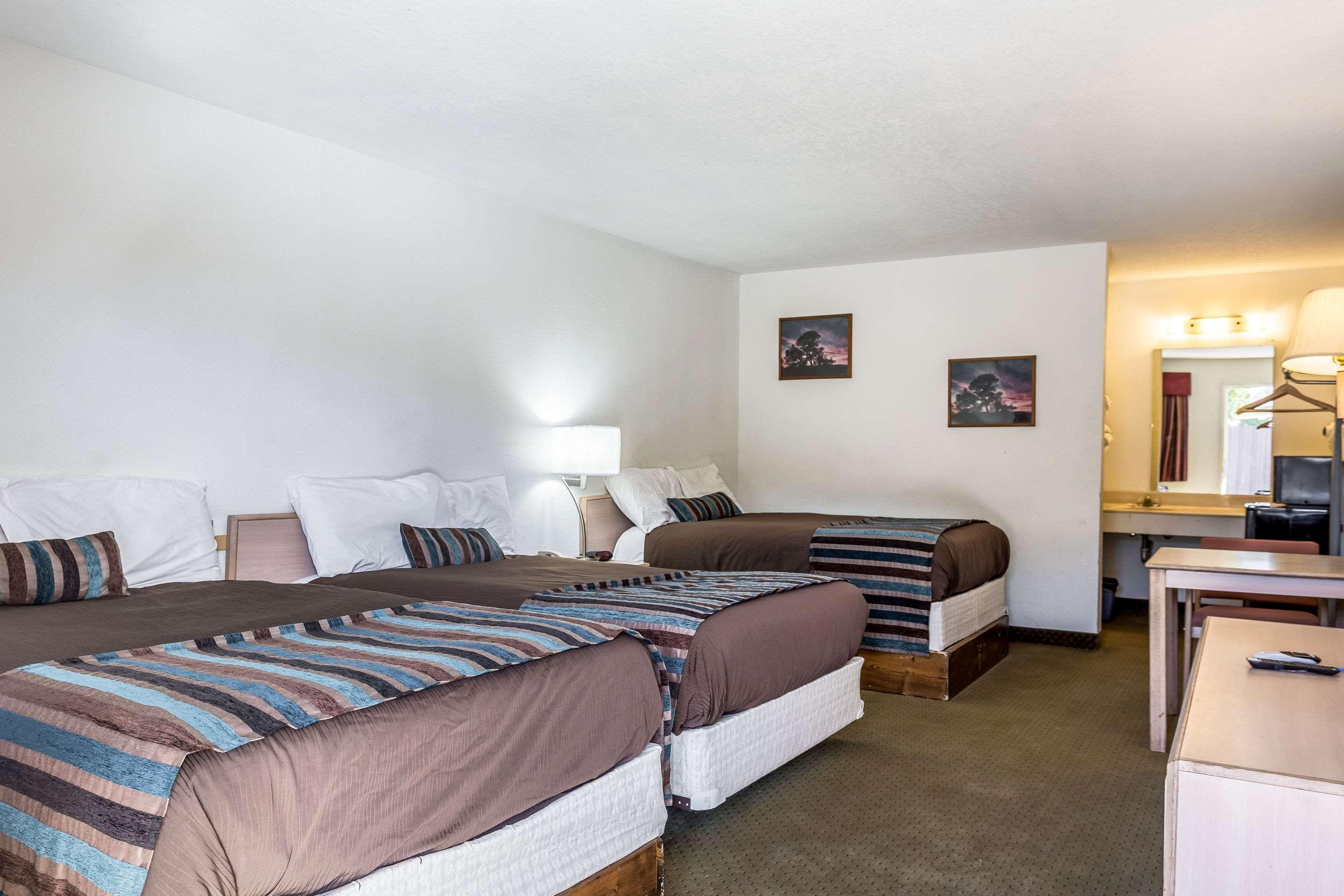 Rodeway Inn Carlsbad Caverns Area מראה חיצוני תמונה