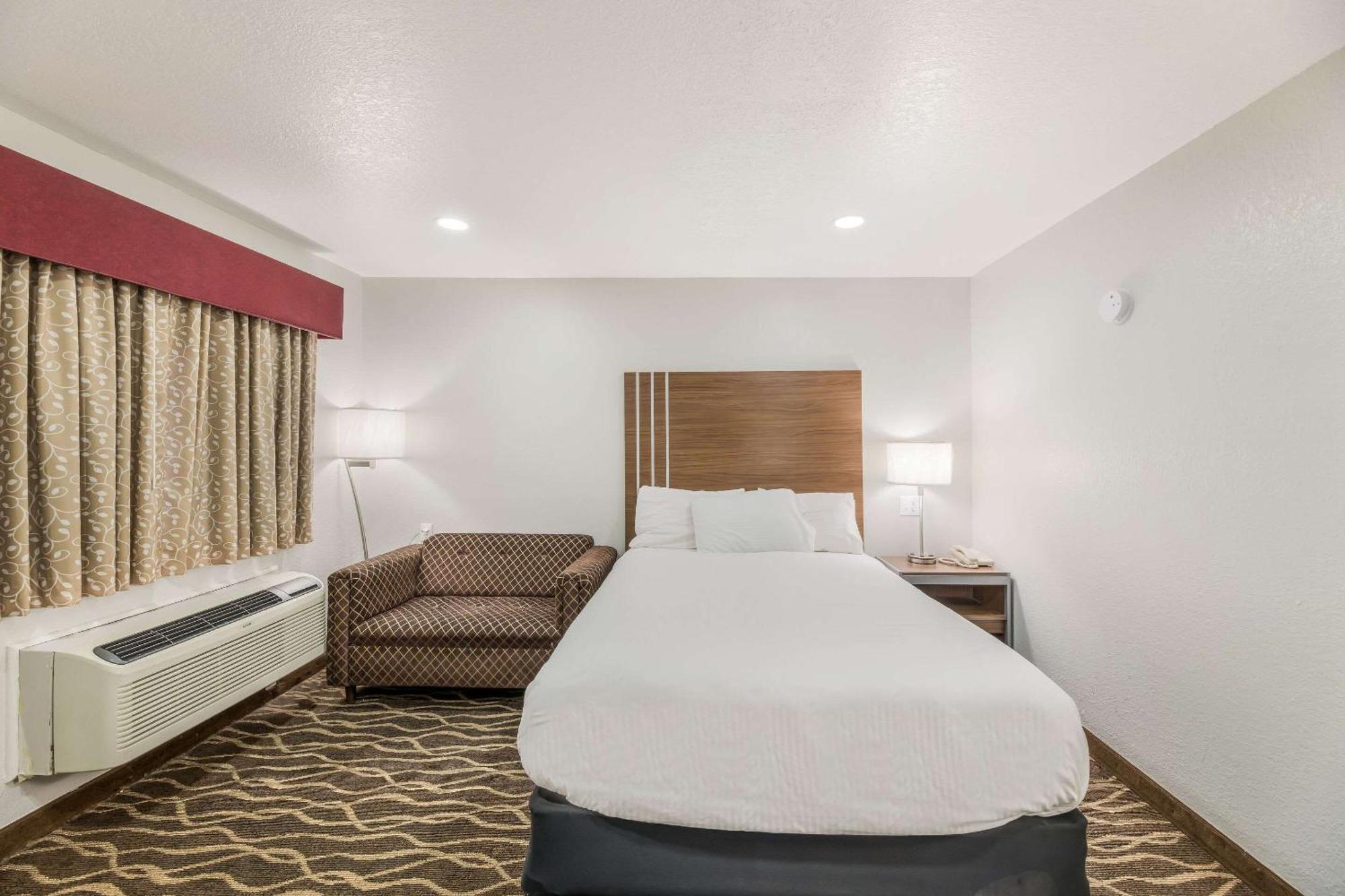 Rodeway Inn Carlsbad Caverns Area מראה חיצוני תמונה